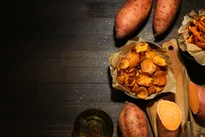 Batatové chipsy pečené bez glutamanu Batatové chipsy pečené bez glutamanu