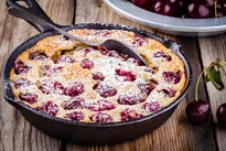 Čerešňový koláč galetka s kukuričnou múkou