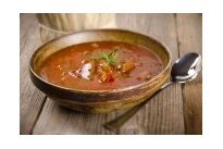 Hrášková polievka so syrom a slaninkou bez glutamanu