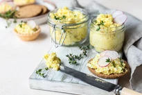 Vajíčková nátierka so slaninkou